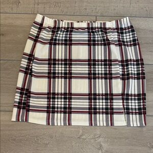 SHEIN Plaid Mini Skirt in Black, White, and Red